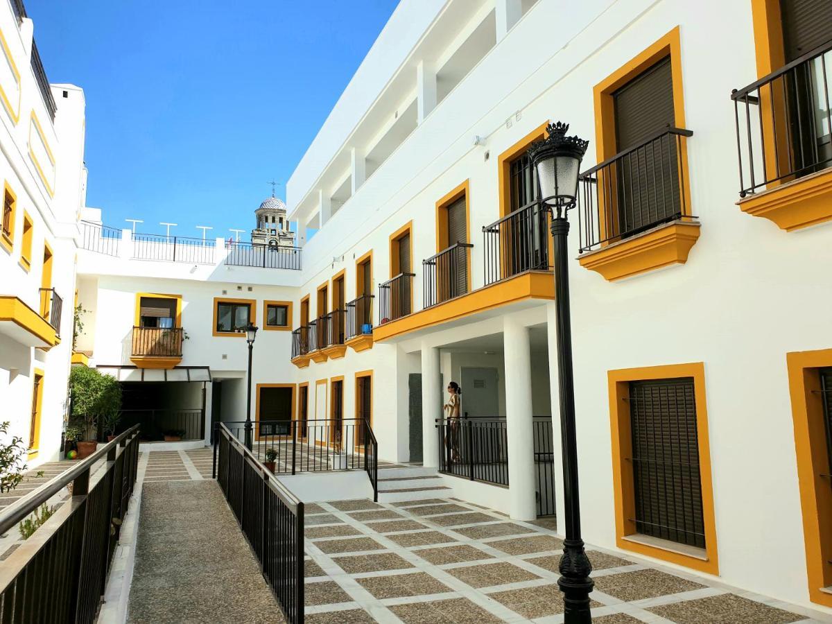 Sherryflat Neira - Parking Jerez de la Frontera Exterior foto
